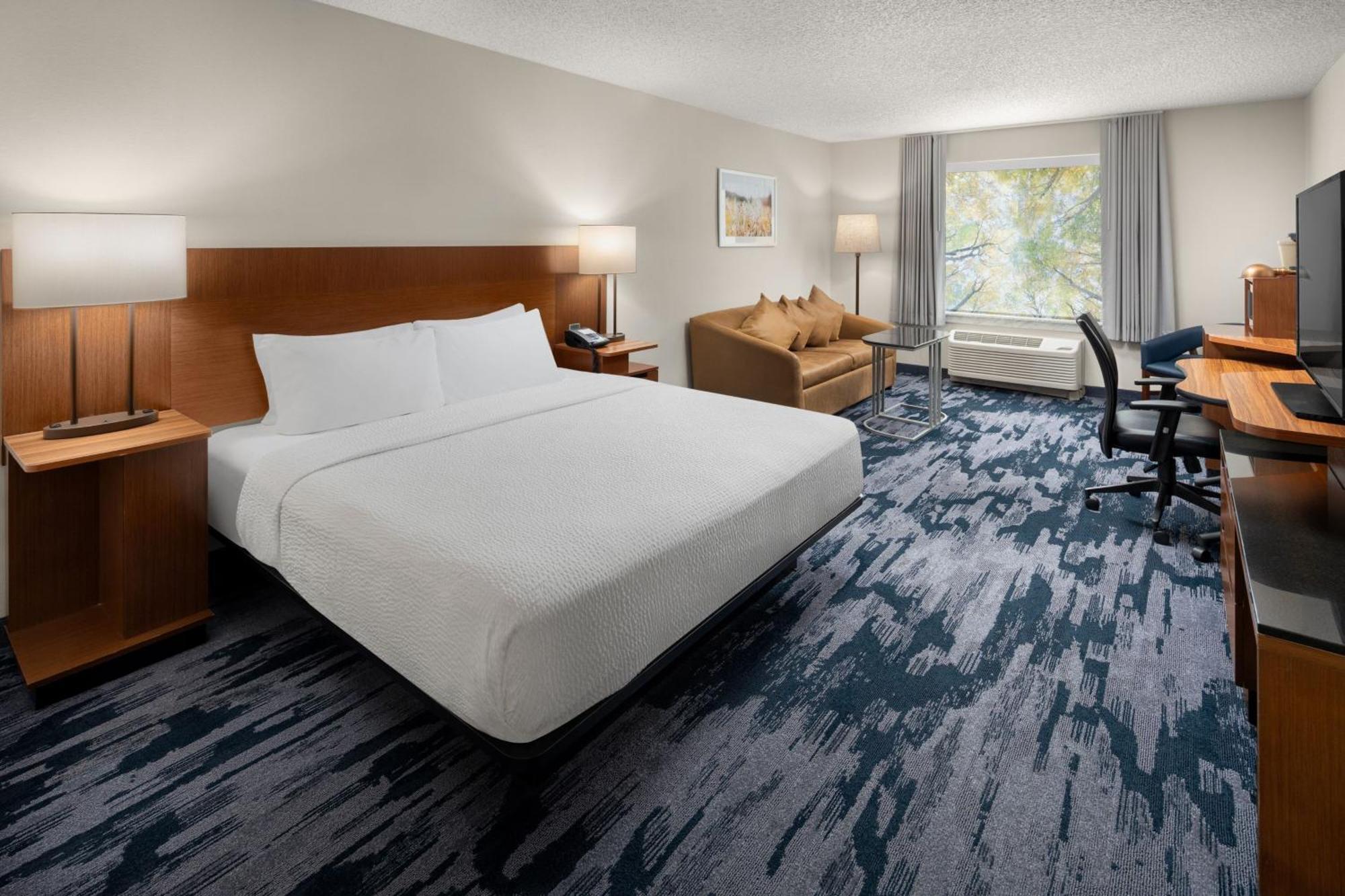 Fairfield Inn & Suites Portland South/Lake Oswego Exterior photo